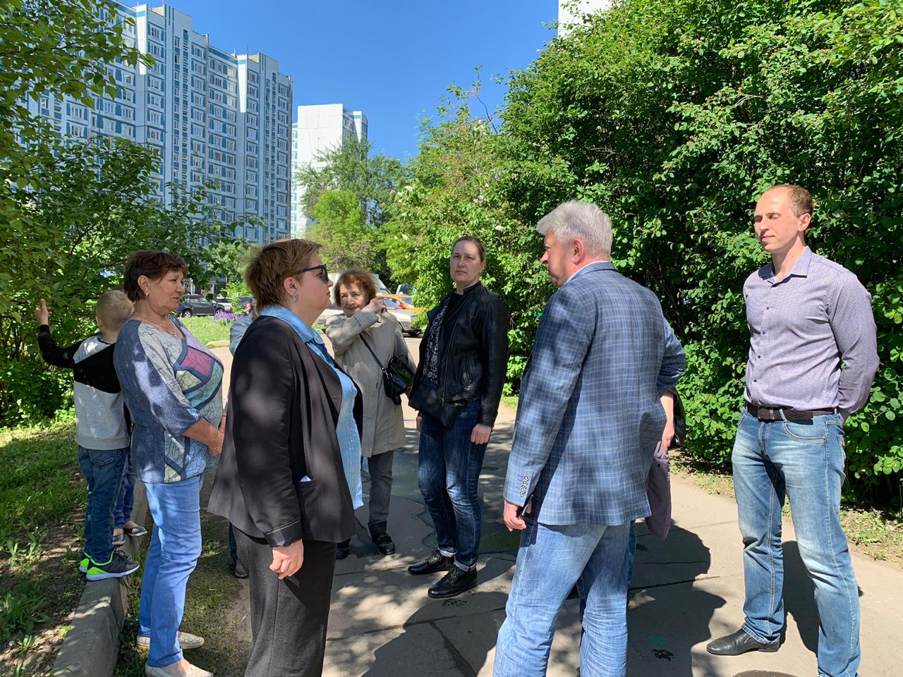Обход территории главой управы 18.05.2019