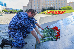 Столичные росгвардейцы почтили память российских воинов, погибших в Первой мировой войне